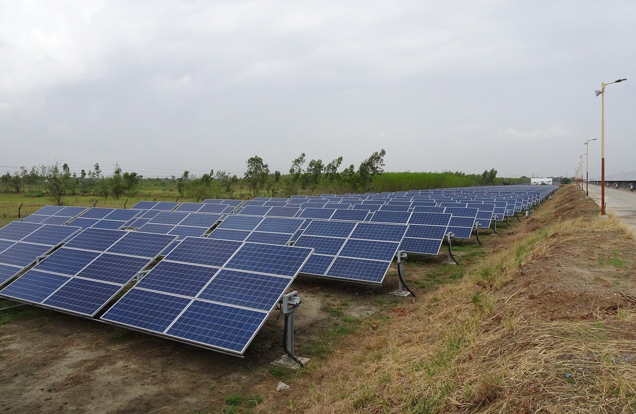 Solek Group firma un acuerdo para construir una planta de energía solar en Chile