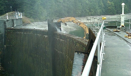 Another NPS webcam photograph shows the beginning of the Glines Canyon Dam deconstruction